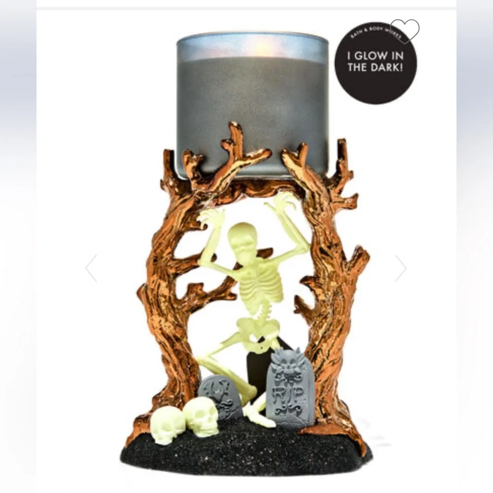 Dancing skeleton candle holder - Picture 2 of 3